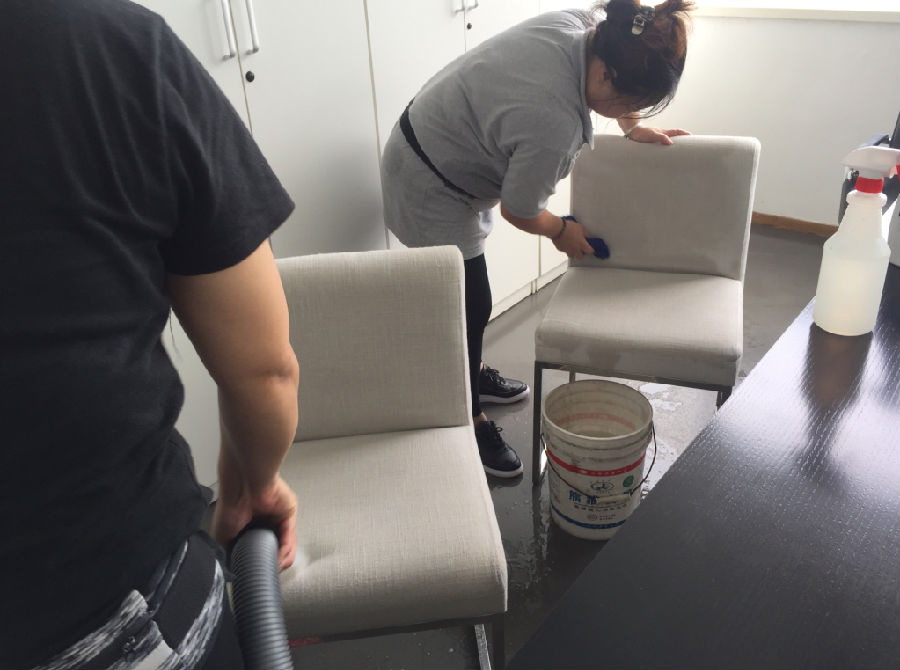 平定县沙发清洗案例